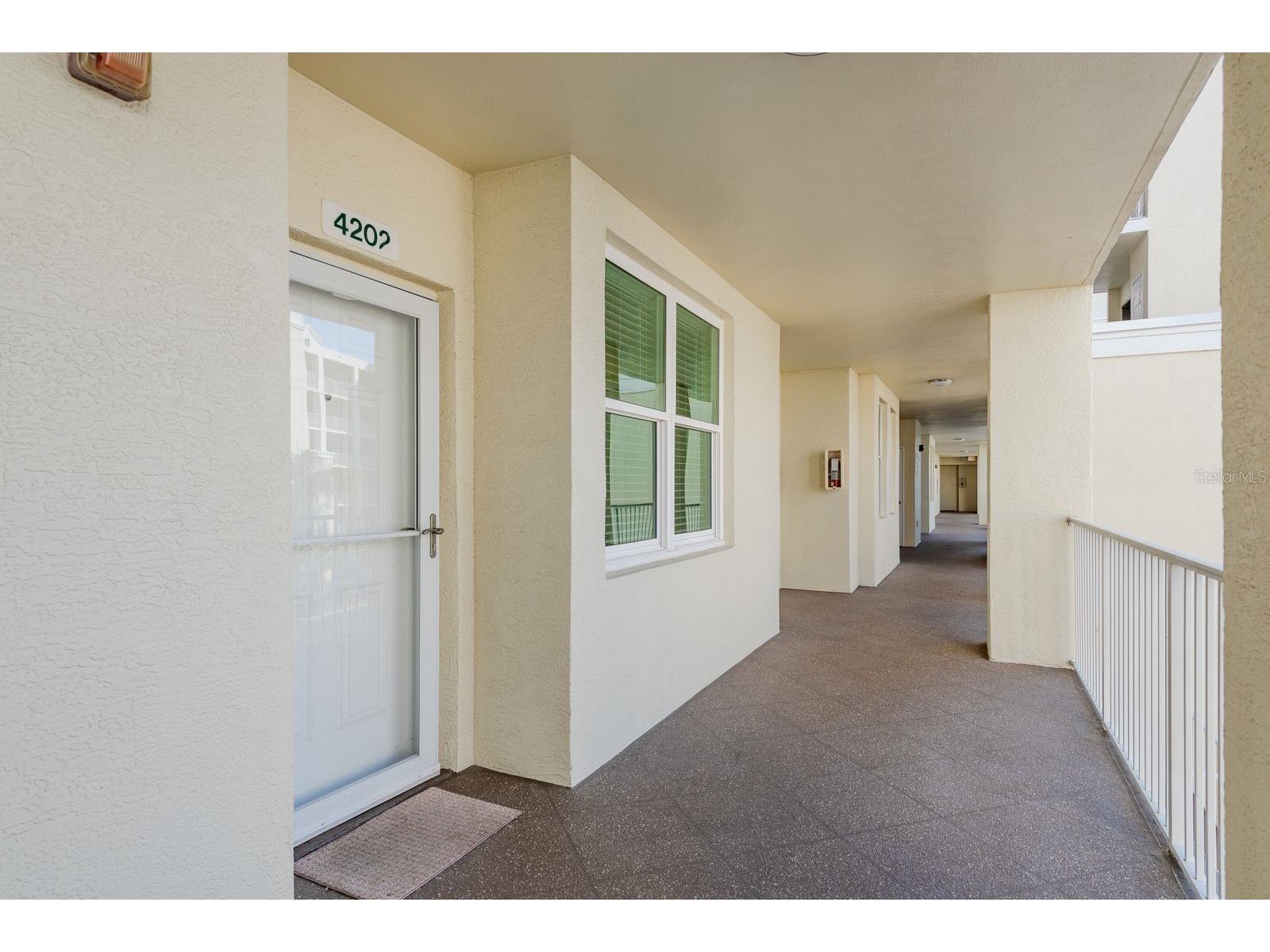 1200 Country Club Drive #4202 Largo FL 33771 TB8476644 image6
