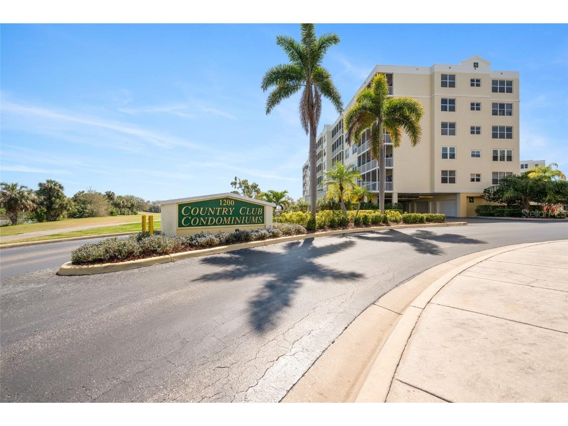 1200 Country Club Drive #4301 Largo FL 33771 TB8353968 image1
