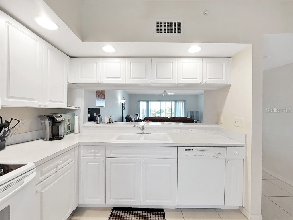 1200 Country Club Drive #6204 Largo FL 33771 TB8435474 image8