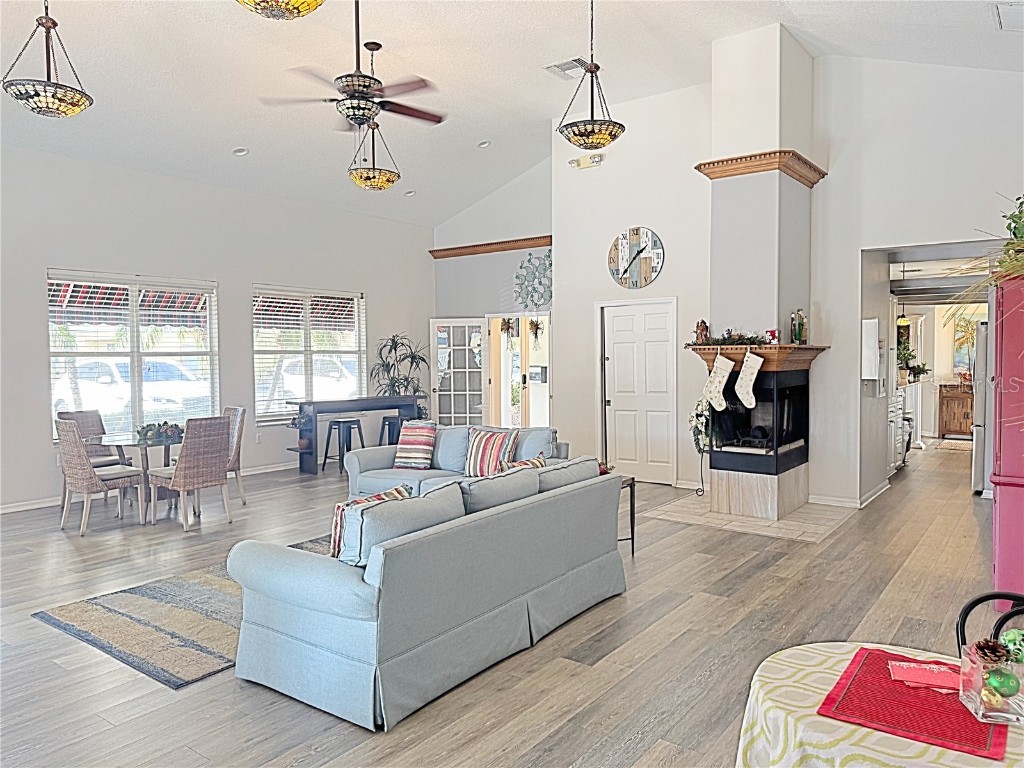 1200 Country Club Drive #6304 Largo FL 33771 TB8454388 image55