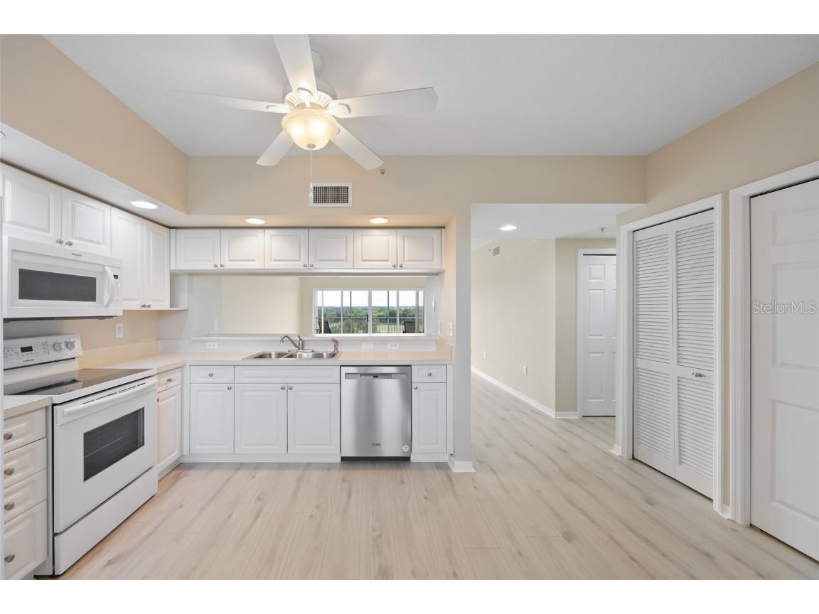 1200 Country Club Drive #6305 Largo FL 33771 - SHORE LAKE TB8434308 image6
