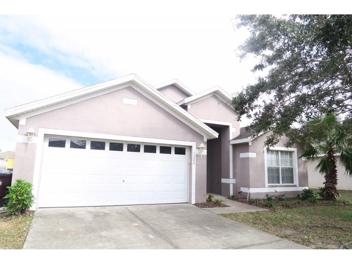 1200 Creekview Court Saint Cloud FL 34772 O6110201 image1