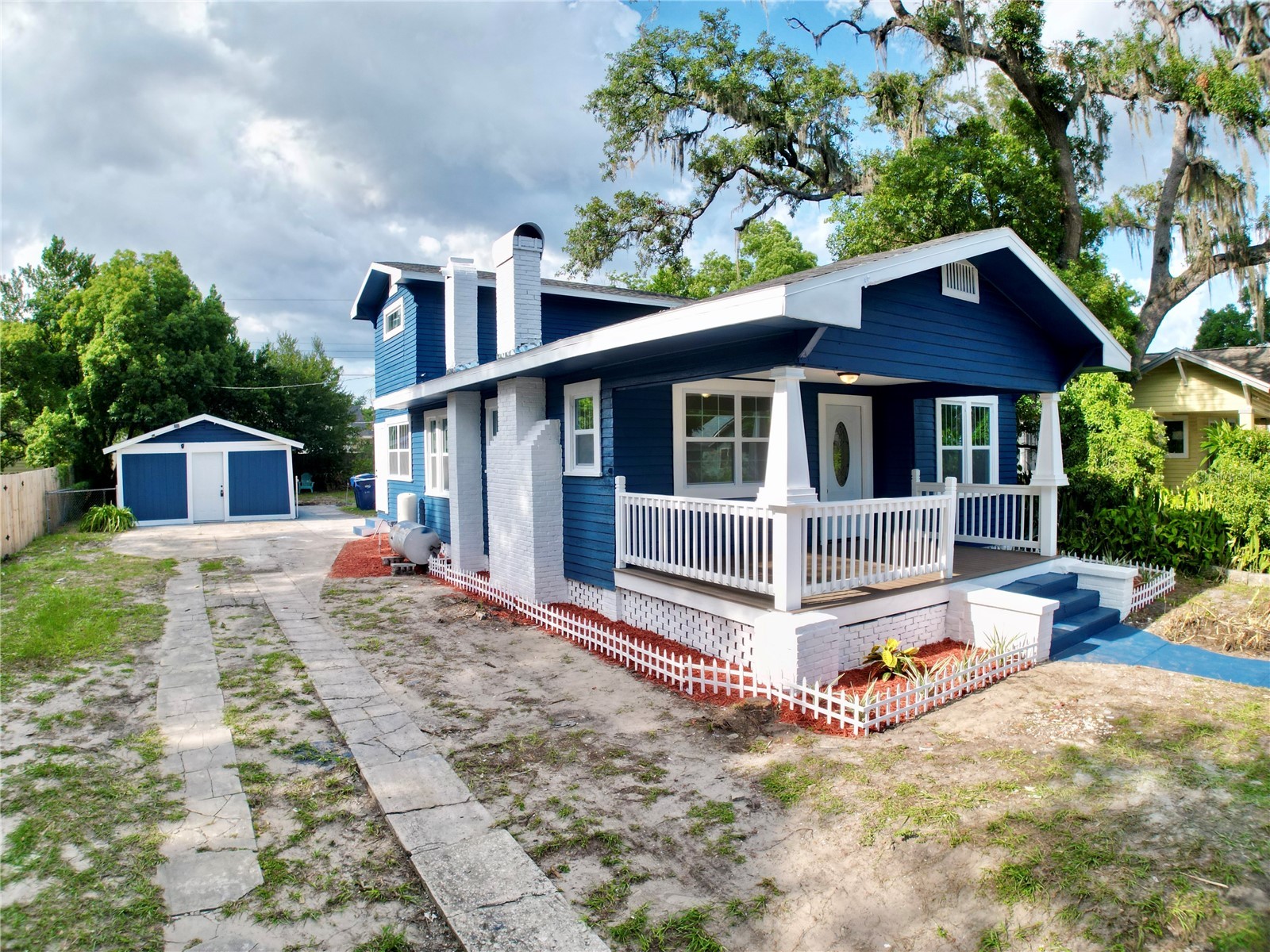 1200 E Henry Avenue Tampa FL 33604 W7887769 image1
