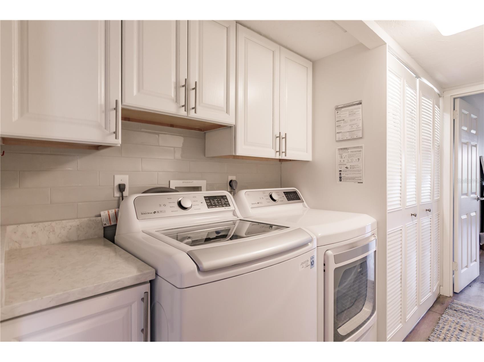 1200 E Peppertree Lane #303 Sarasota FL 34242 TB8470681 image25