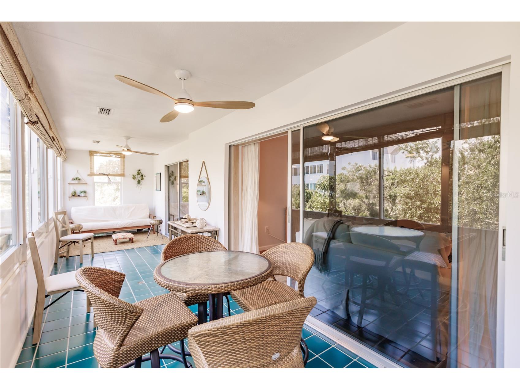 1200 E Peppertree Lane #303 Sarasota FL 34242 TB8470681 image27