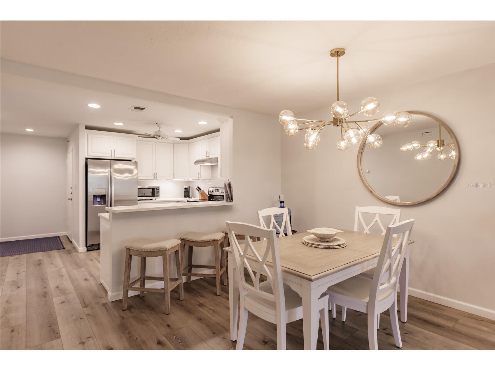 1200 E Peppertree Lane #303 Sarasota FL 34242 TB8470681 image4