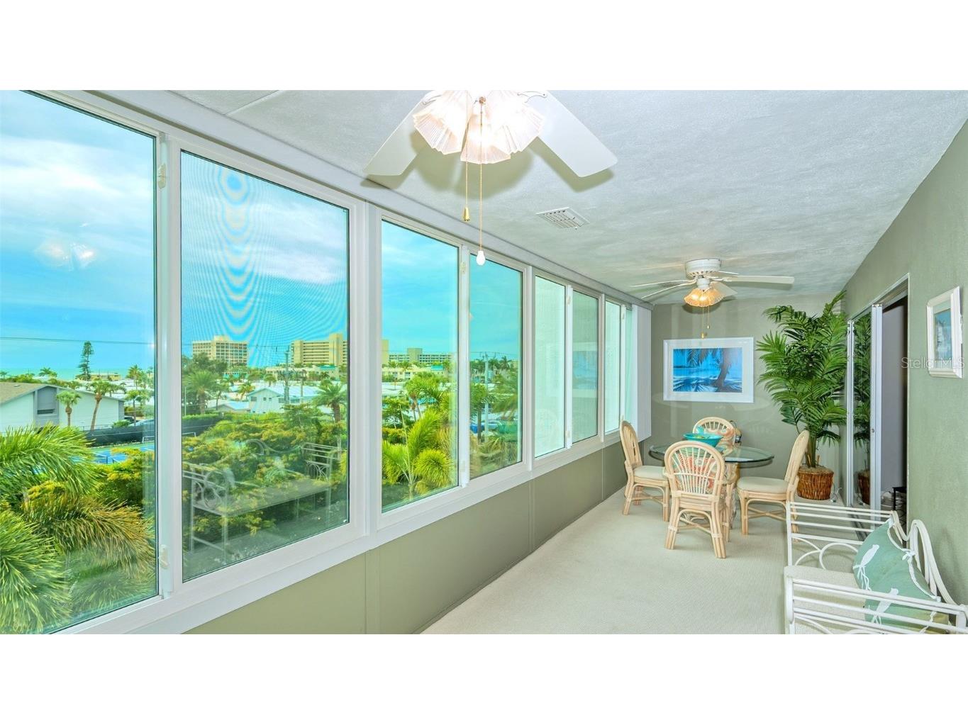 1200 E Peppertree Lane #305 Sarasota FL 34242 A4639567 image10