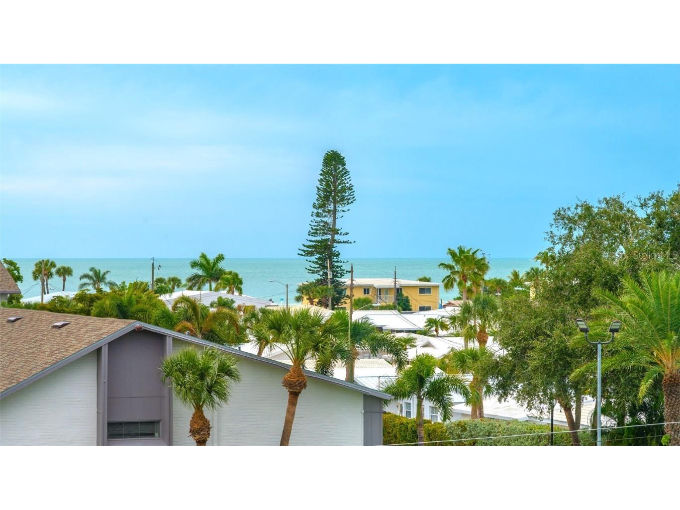 1200 E Peppertree Lane #305 Sarasota FL 34242 A4639567 image12