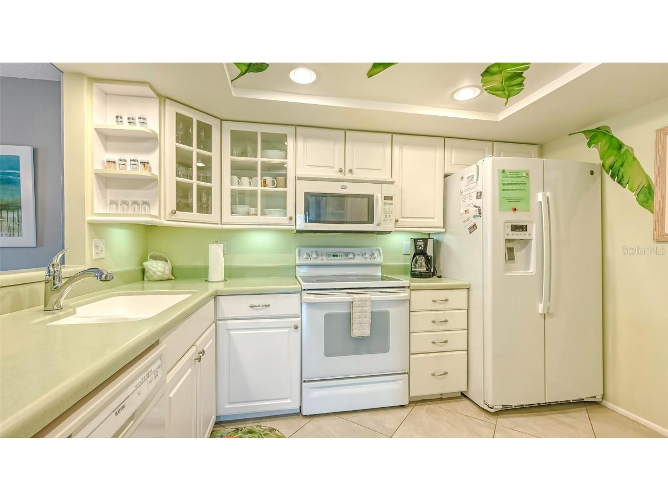 1200 E Peppertree Lane #305 Sarasota FL 34242 A4639567 image14