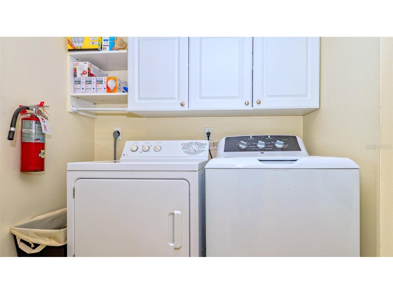 1200 E Peppertree Lane #305 Sarasota FL 34242 A4639567 image29