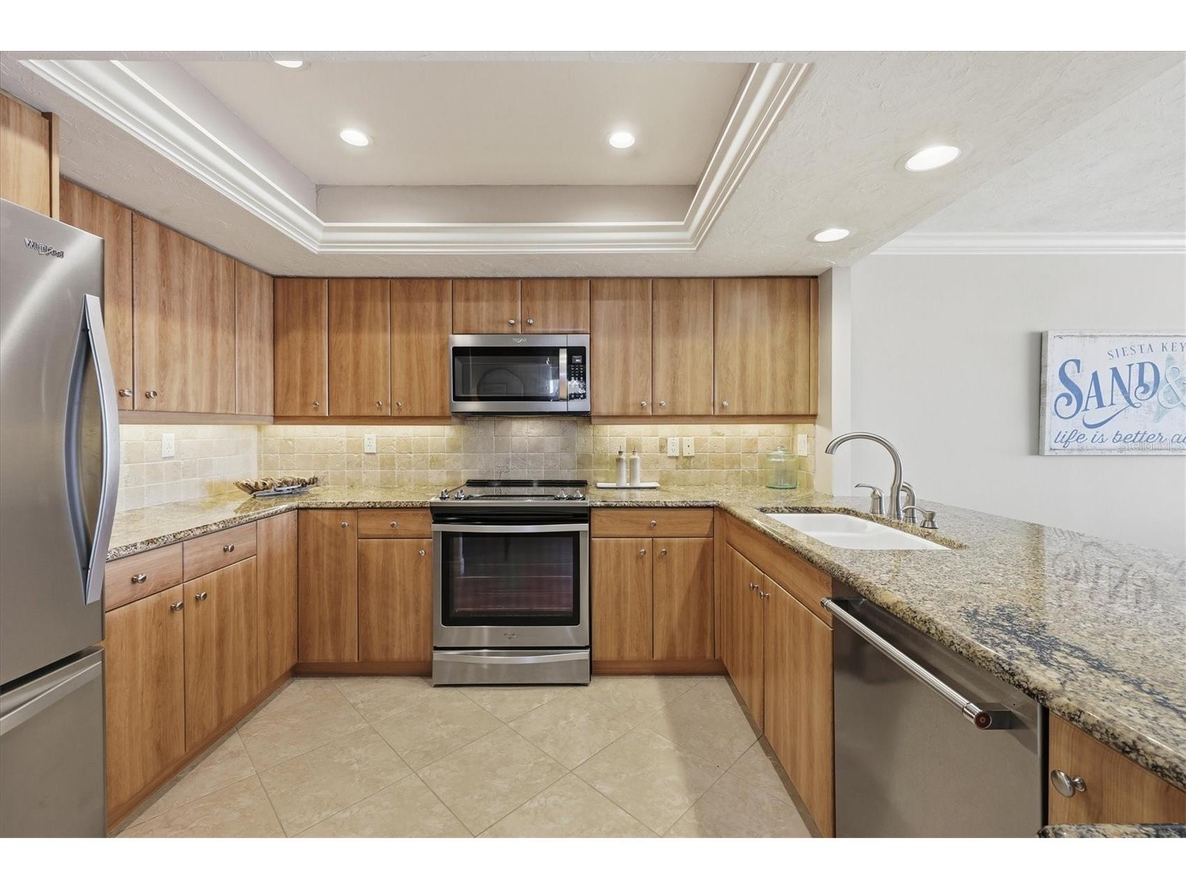 1200 E Peppertree Lane #307 Sarasota FL 34242 A4683608 image12