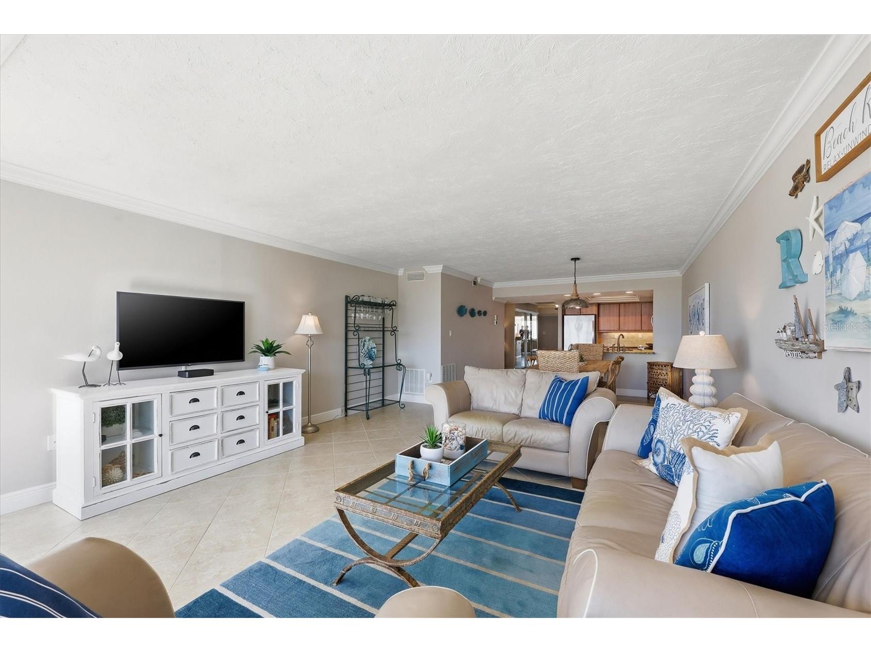 1200 E Peppertree Lane #307 Sarasota FL 34242 A4683608 image18