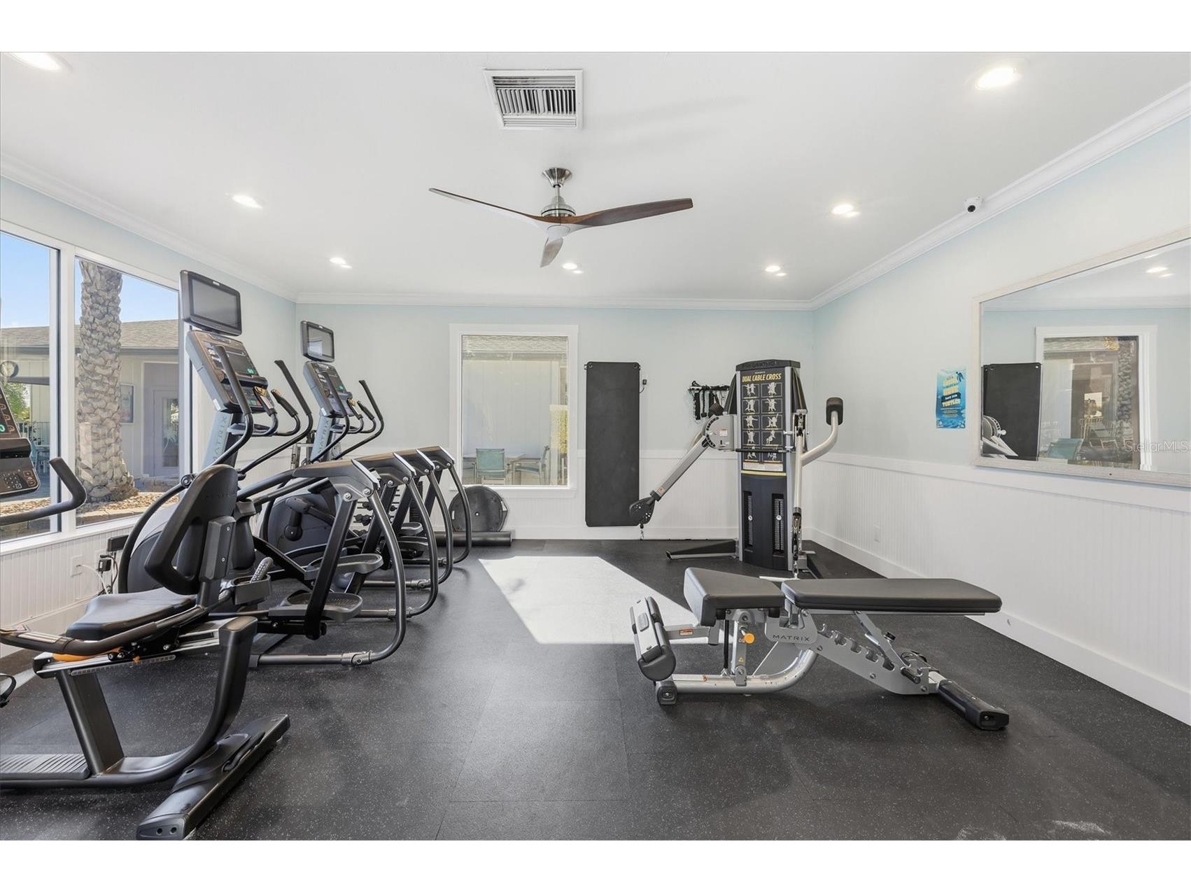 1200 E Peppertree Lane #307 Sarasota FL 34242 A4683608 image40