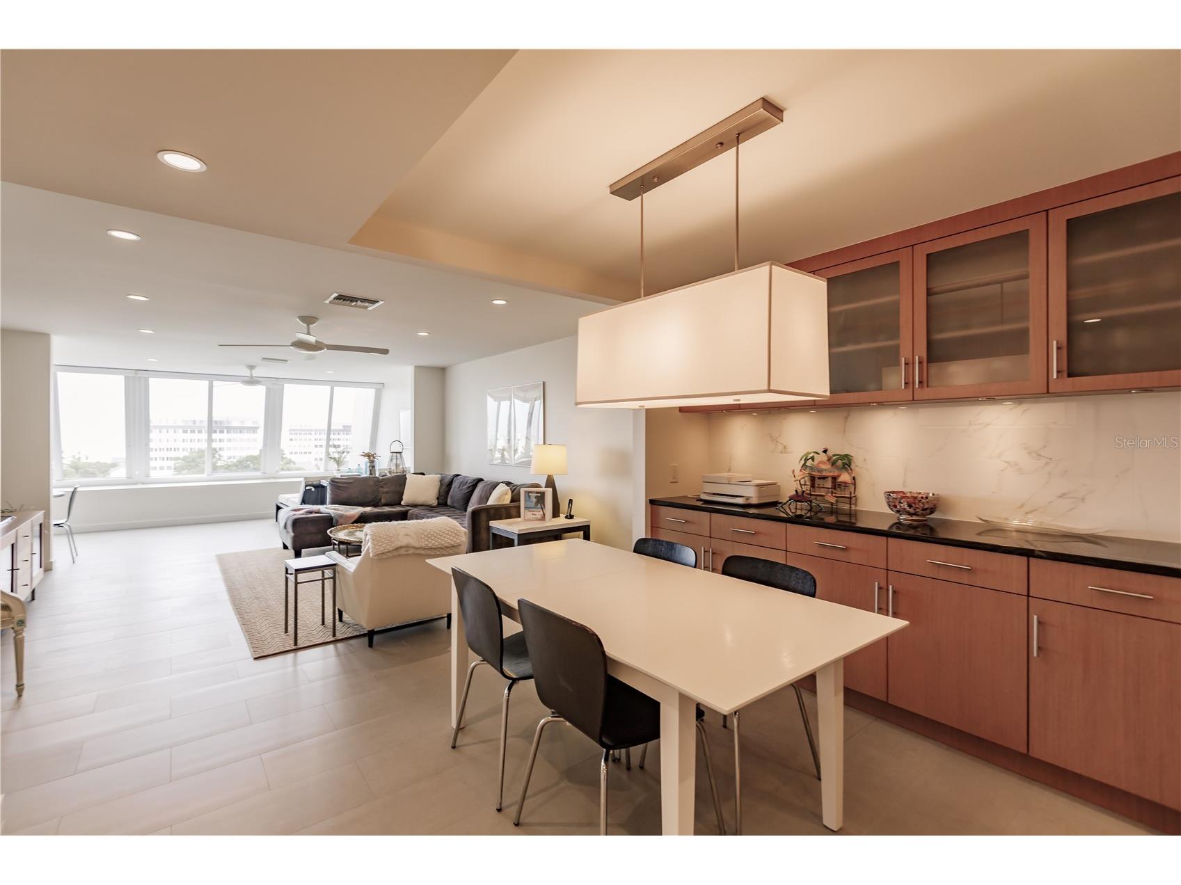 1200 E Peppertree Lane #402 Sarasota FL 34242 TB8470480 image10