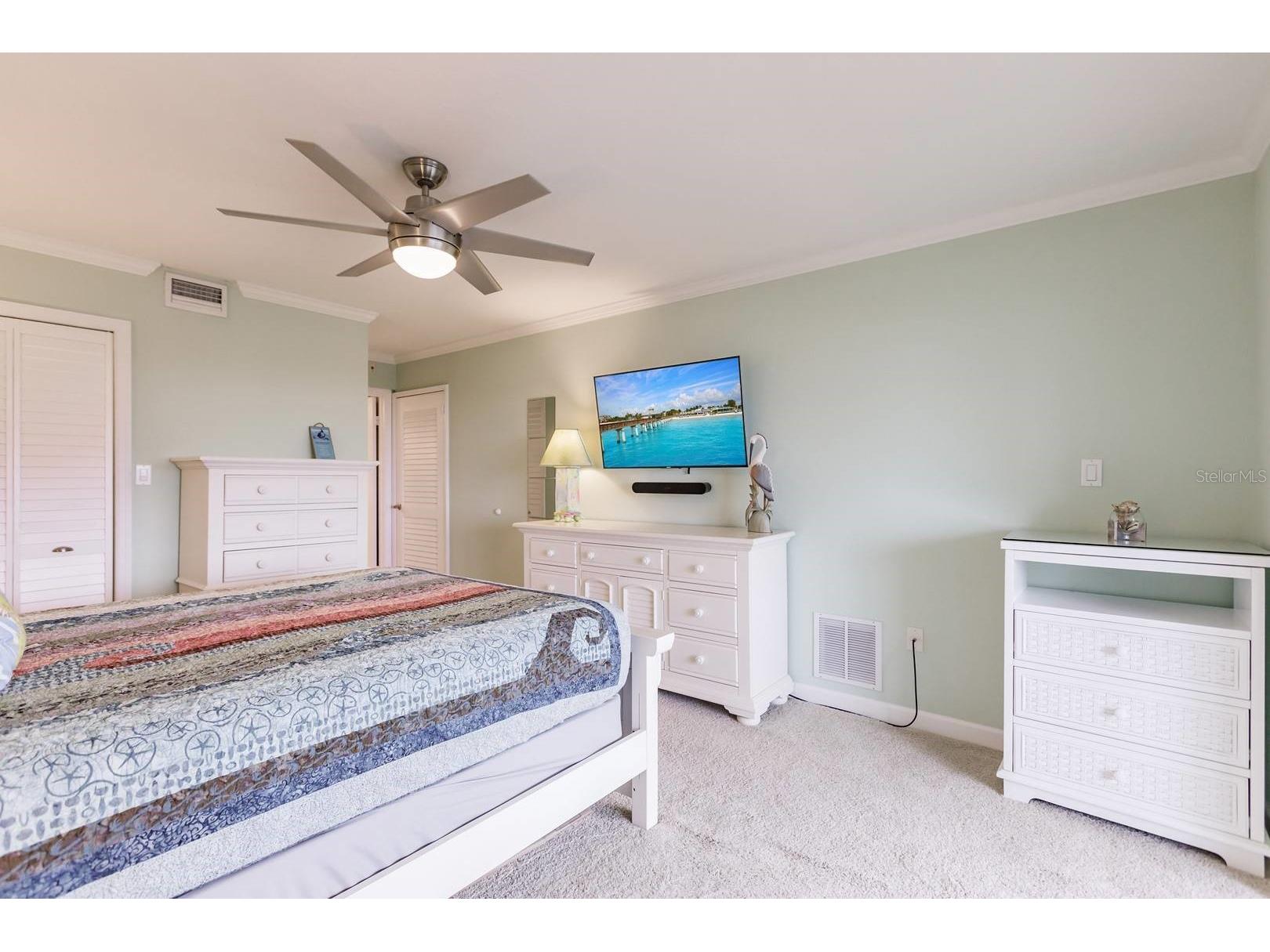 1200 E Peppertree Lane #406 Sarasota FL 34242 TB8470490 image10