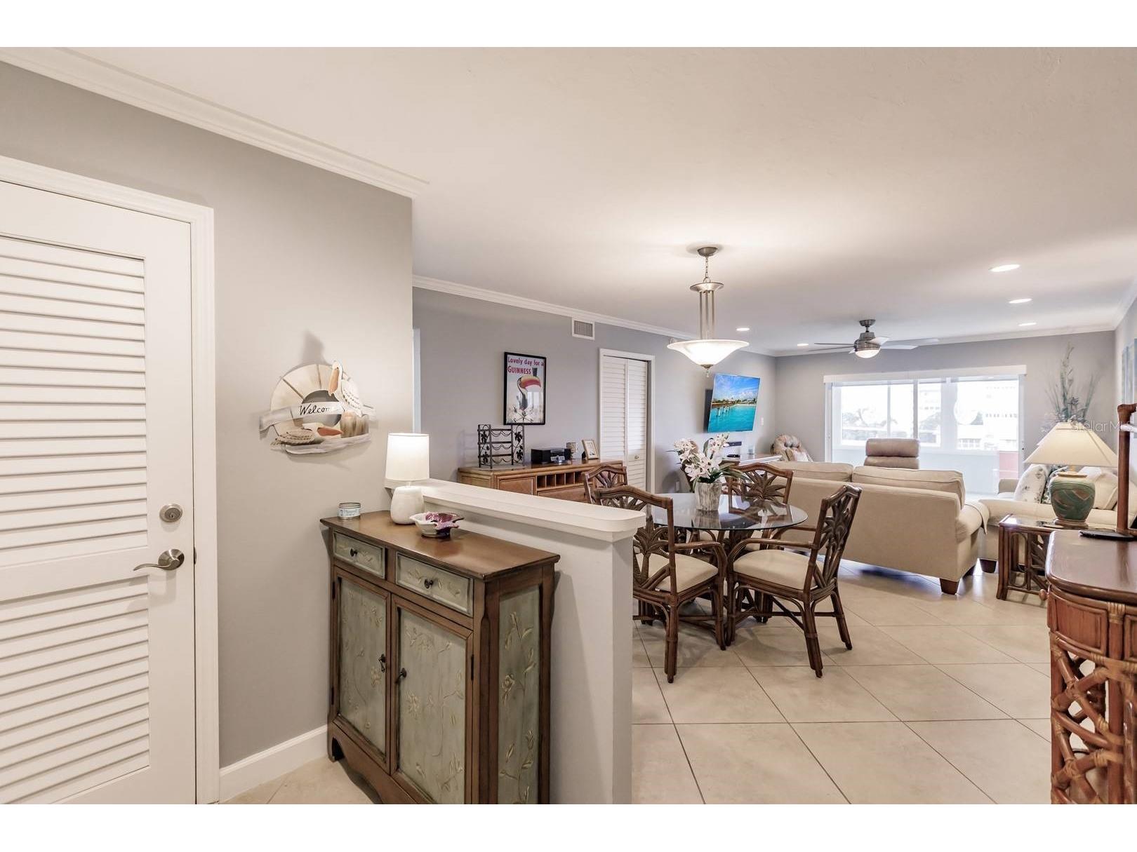 1200 E Peppertree Lane #406 Sarasota FL 34242 TB8470490 image15