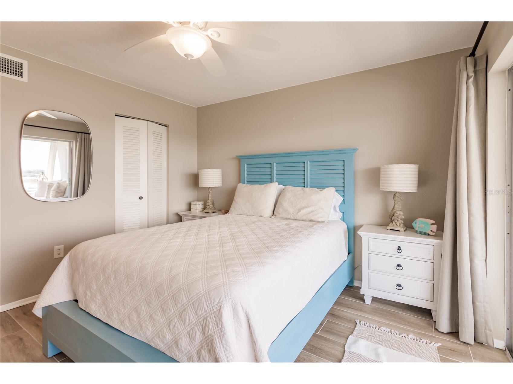 1200 E Peppertree Lane #602 Sarasota FL 34242 TB8470682 image24