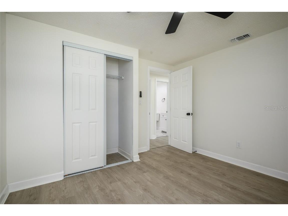 1200 Grantwood Avenue Clearwater FL 33759 O6354282 image17