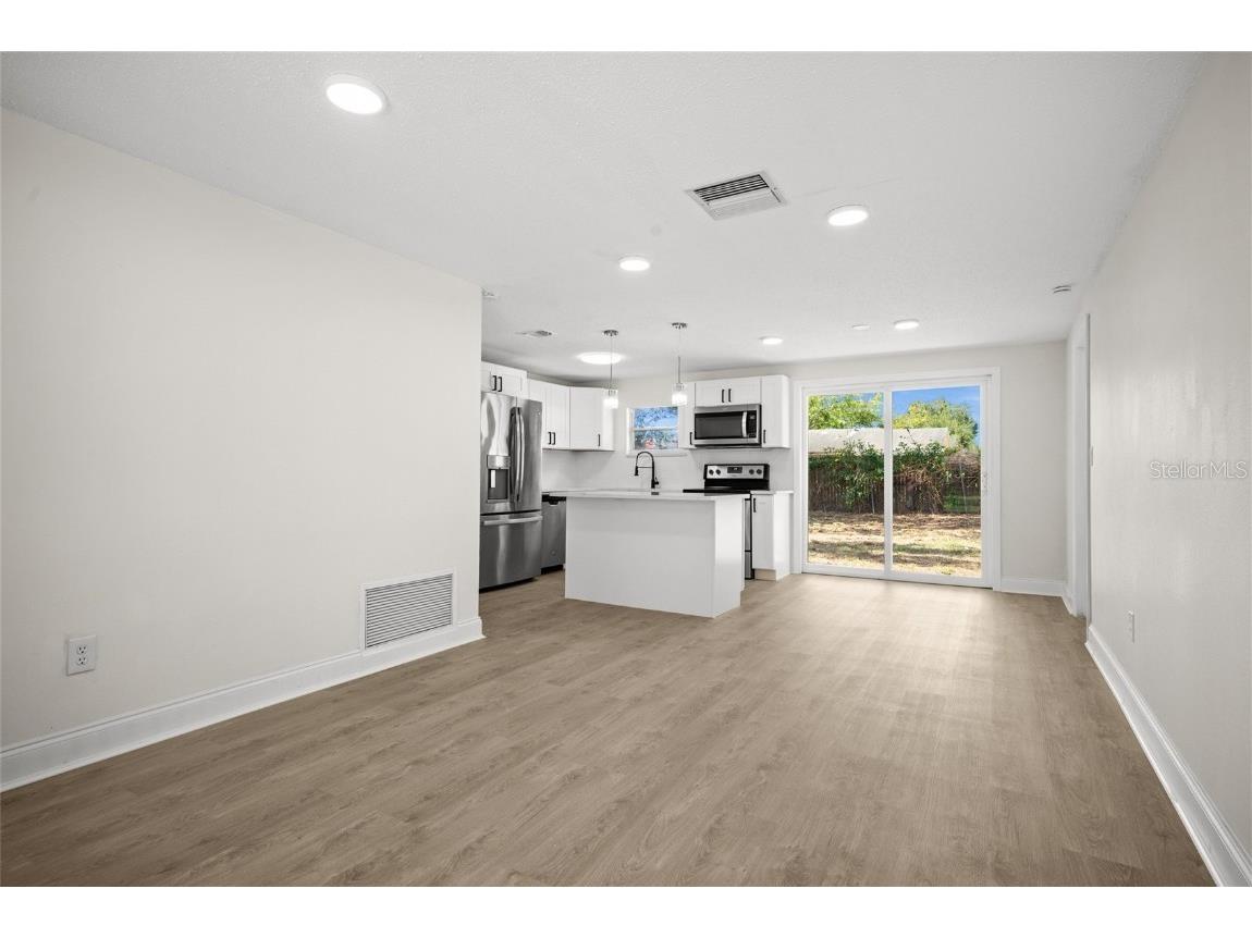 1200 Grantwood Avenue Clearwater FL 33759 O6354282 image3