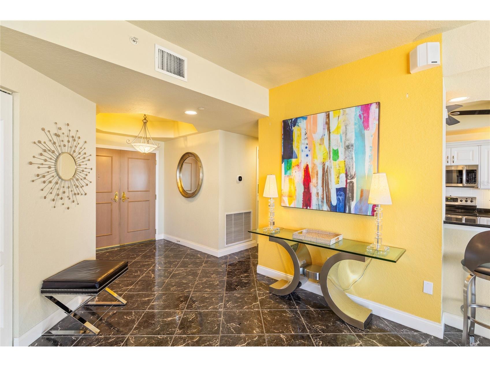1200 Gulf Boulevard #1002 Clearwater Beach FL 33767 TB8470834 image4