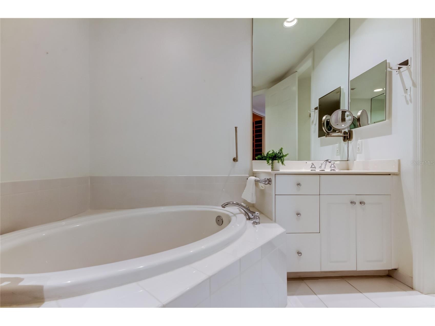 1200 Gulf Boulevard #101 Clearwater Beach FL 33767 TB8491701 image40