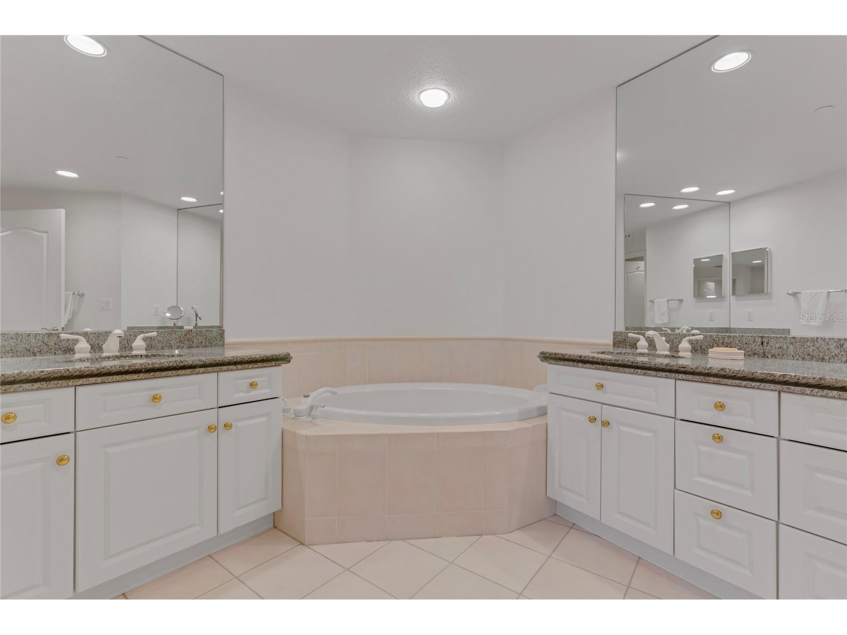 1200 Gulf Boulevard #1704 Clearwater Beach FL 33767 TB8392375 image30