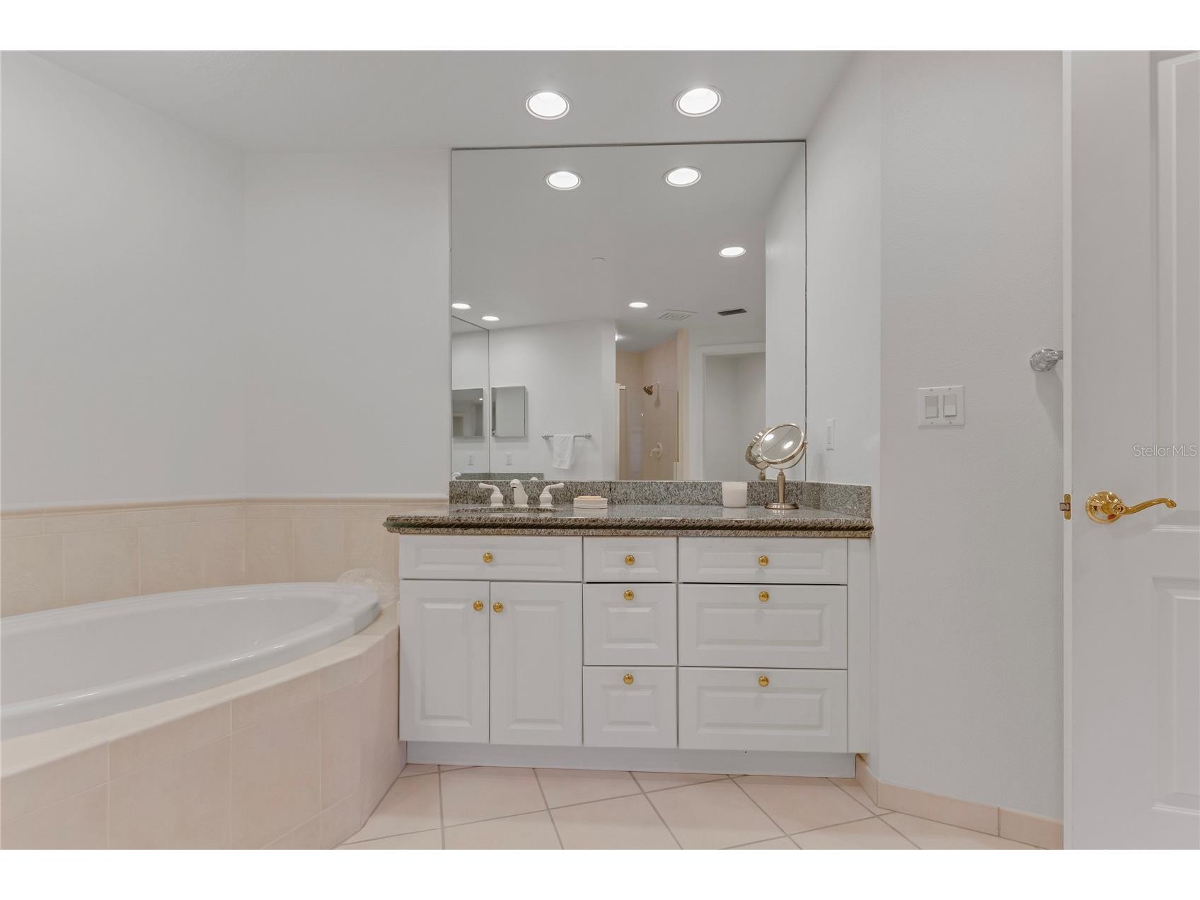 1200 Gulf Boulevard #1704 Clearwater Beach FL 33767 TB8392375 image31