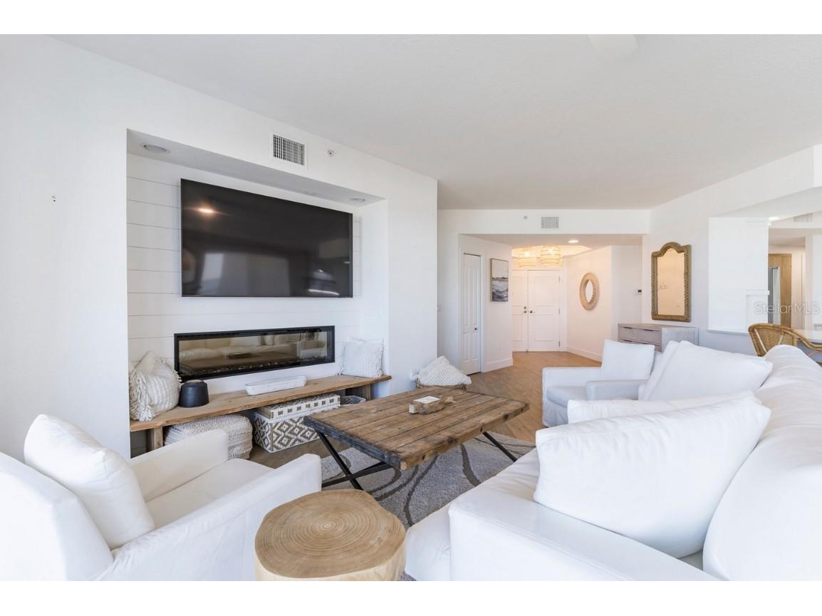 1200 Gulf Boulevard #902 Clearwater Beach FL 33767 TB8356575 image12