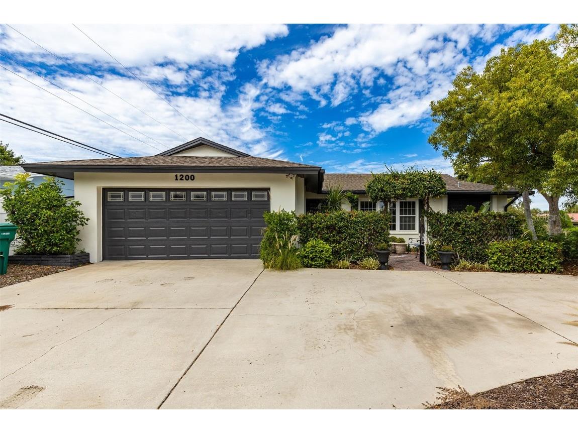 1200 Harbor Hills Drive Largo FL 33770 T3477420 image1