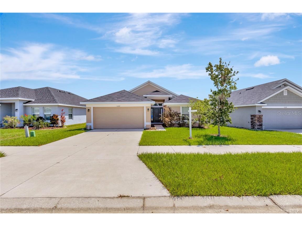 1200 Kellogg Drive Tavares FL 32778 - LAKE SAUNDERS T3459515 image1