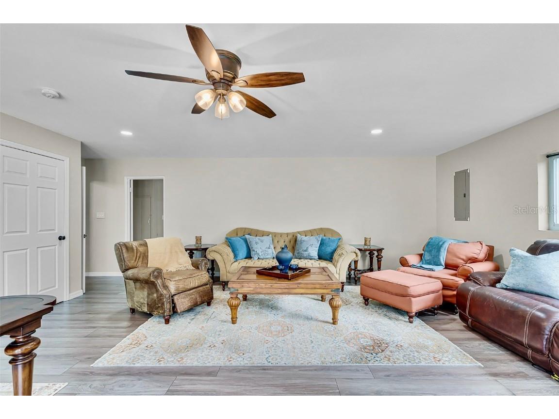 1200 Lake Harney Road Geneva FL 32732 O6324808 image4