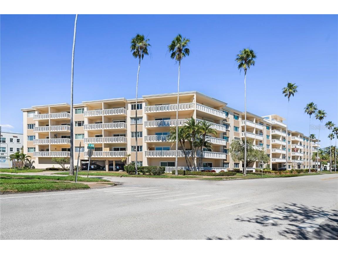 1200 N Shore Drive NE #109 Saint Petersburg FL 33701 TB8352085 image1