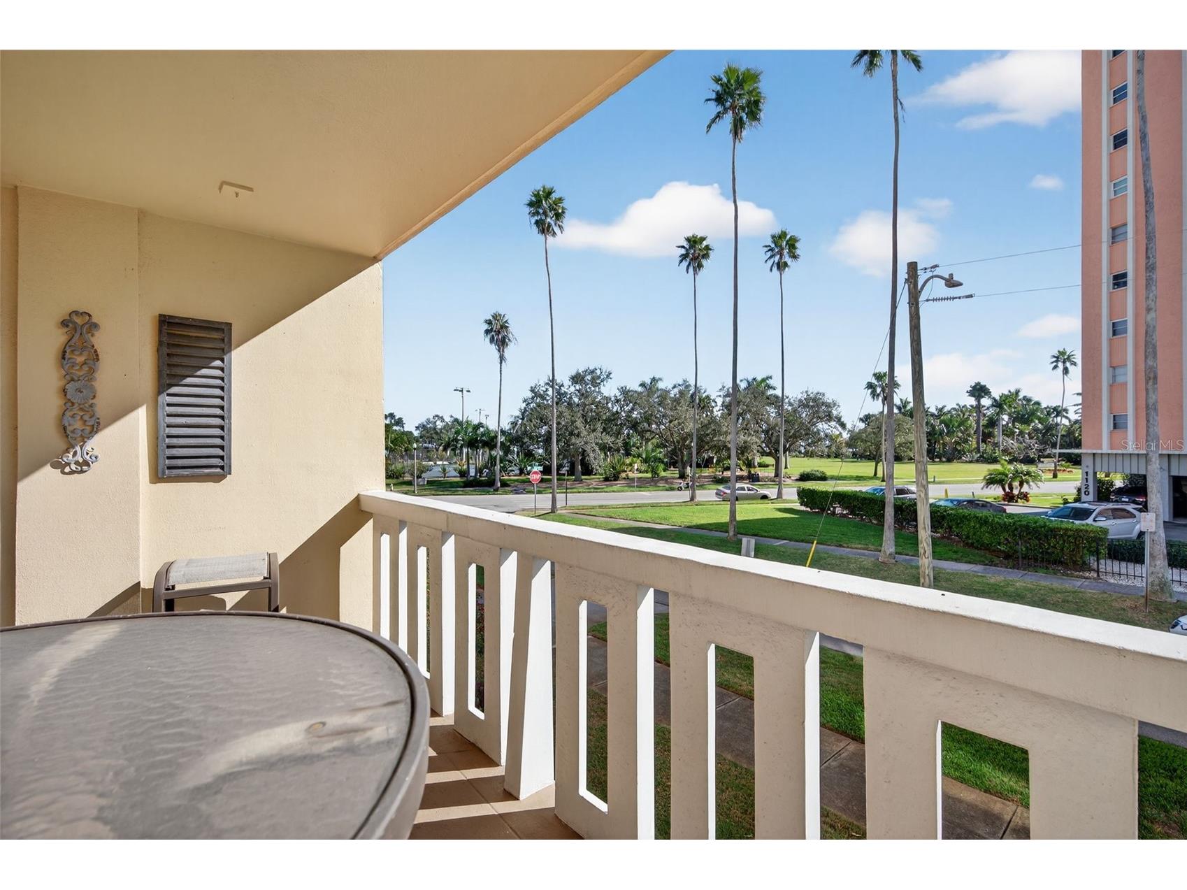 1200 N Shore Drive NE #201 FURNISHED Saint Petersburg FL 33701 TB8463278 image4