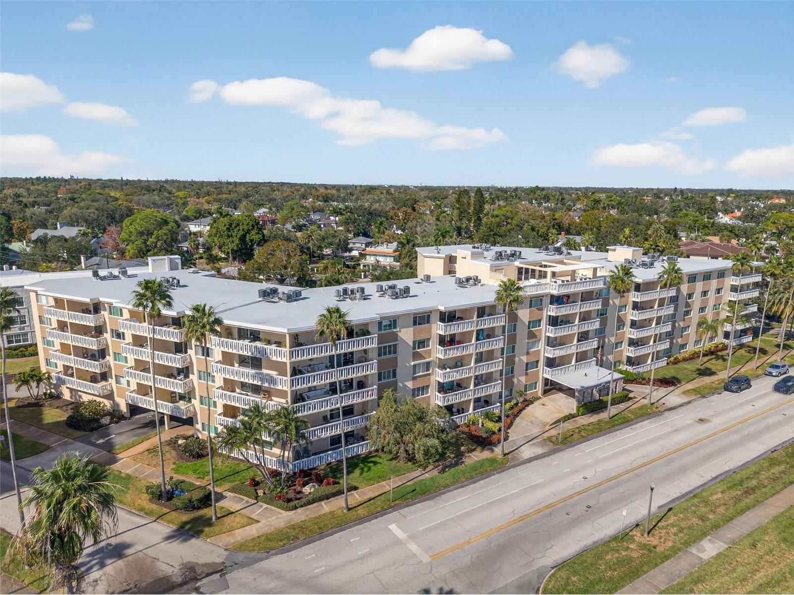 1200 N Shore Drive NE #201 FURNISHED Saint Petersburg FL 33701 TB8463278 image47