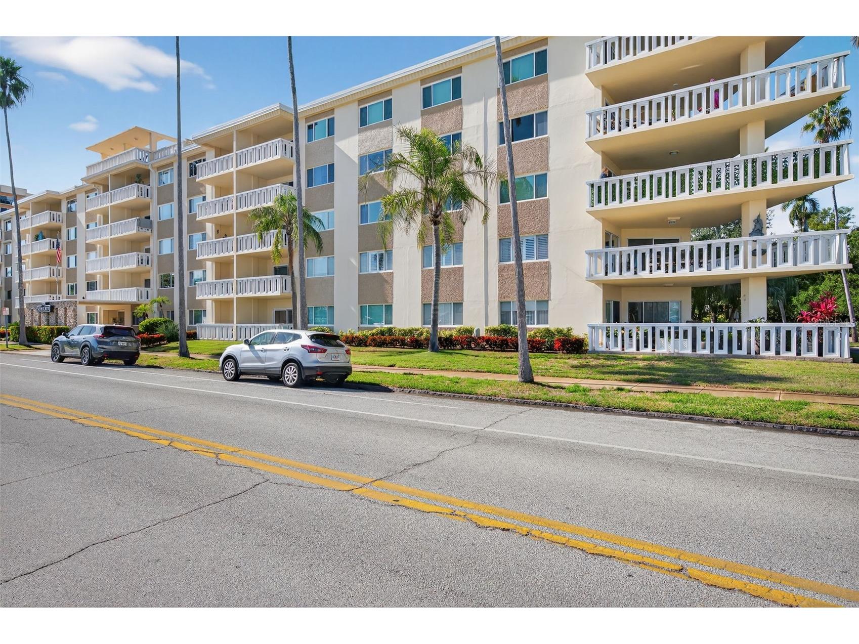 1200 N Shore Drive NE #201 FURNISHED Saint Petersburg FL 33701 TB8463278 image58