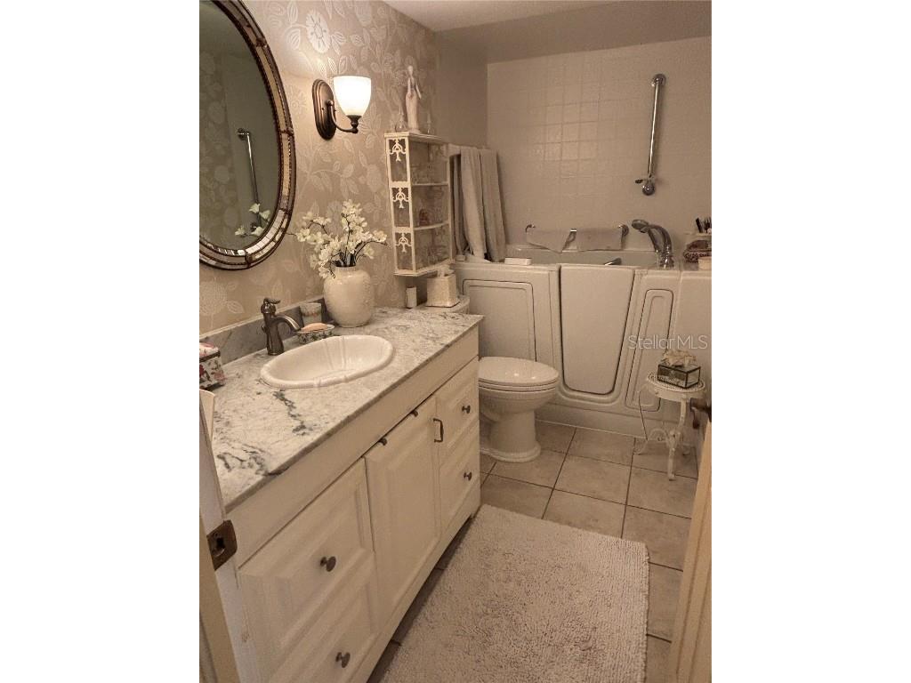 1200 N Shore Drive NE #212 Saint Petersburg FL 33701 - TAMPA BAY TB8363038 image18