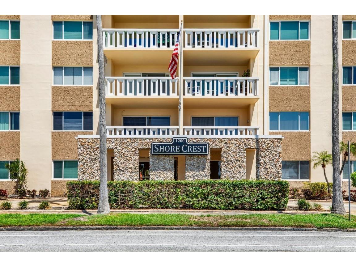 1200 N Shore Drive NE #404 Saint Petersburg FL 33701 TB8395328 image1