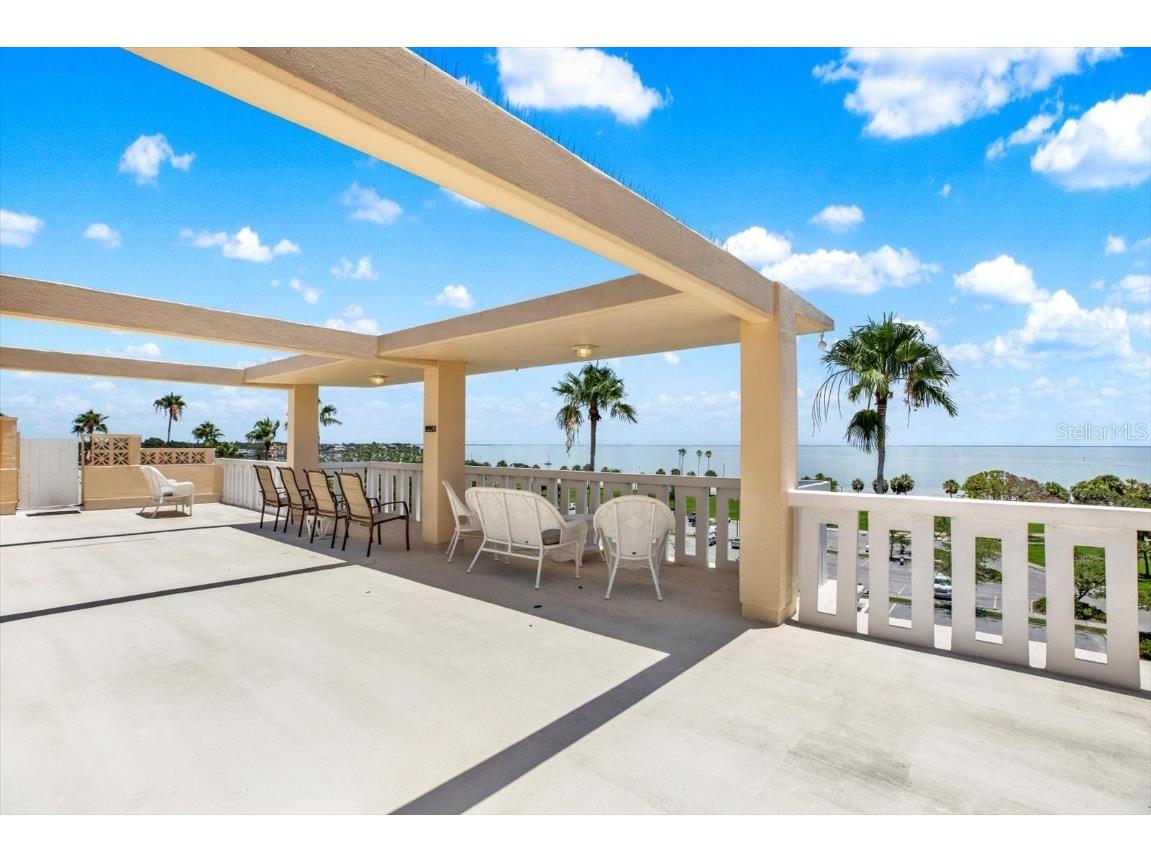 1200 N Shore Drive NE #404 Saint Petersburg FL 33701 TB8395328 image5