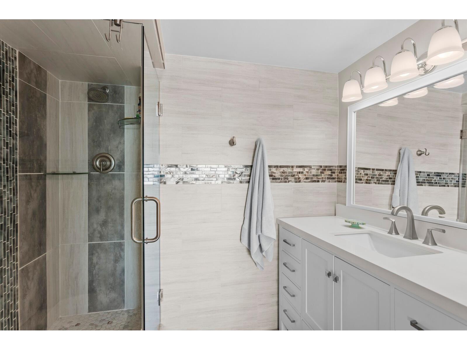 1200 N Shore Drive NE #407 Saint Petersburg FL 33701 - TAMPA BAY TB8483865 image13