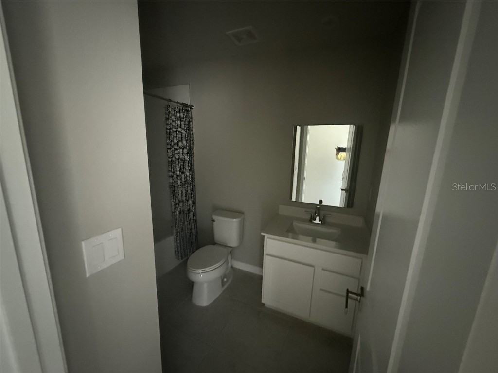 1200 Port Blue Way Lady Lake FL 32159 OM715490 image11