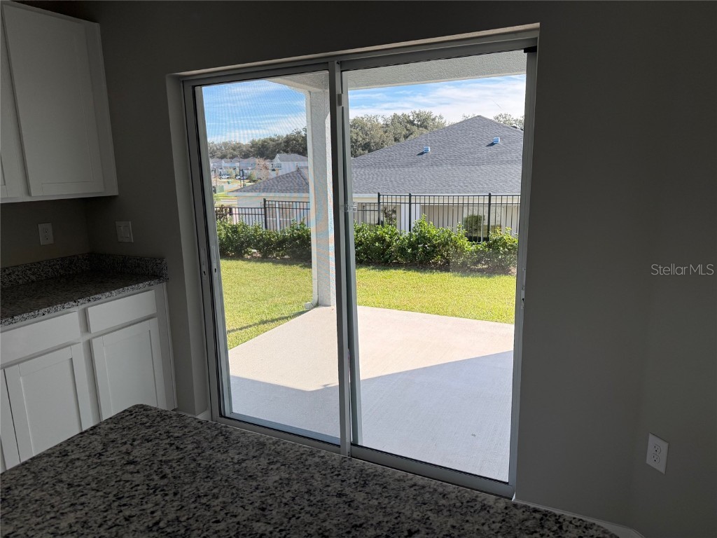 1200 Port Blue Way Lady Lake FL 32159 OM715490 image7