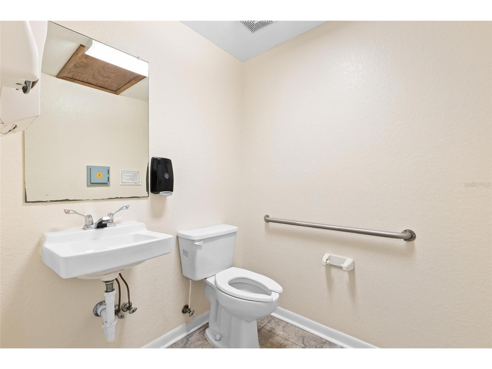 1200 S Pinellas Avenue Tarpon Springs FL 34689 W7882941 image15