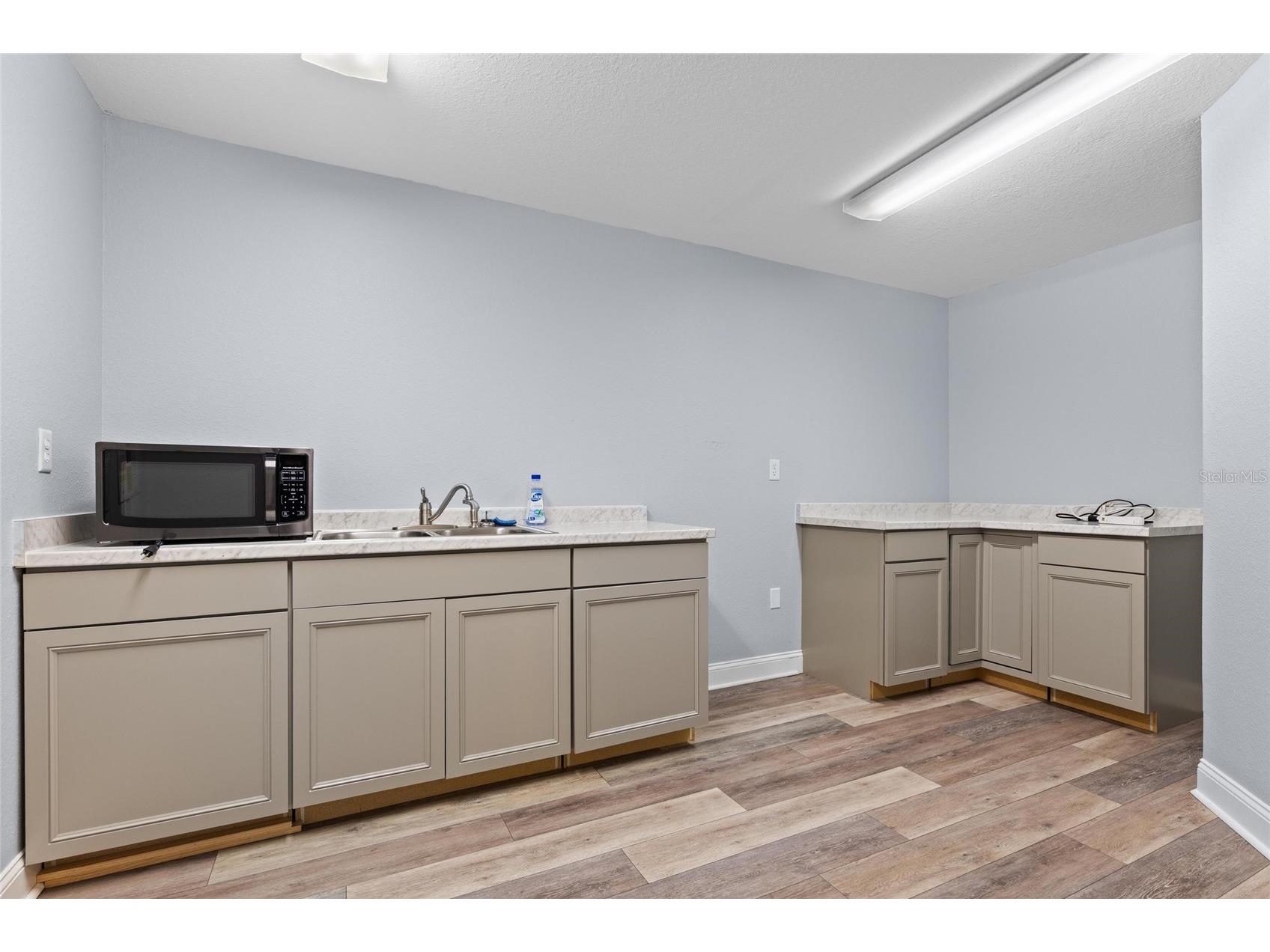 1200 S Pinellas Avenue Tarpon Springs FL 34689 W7882941 image29