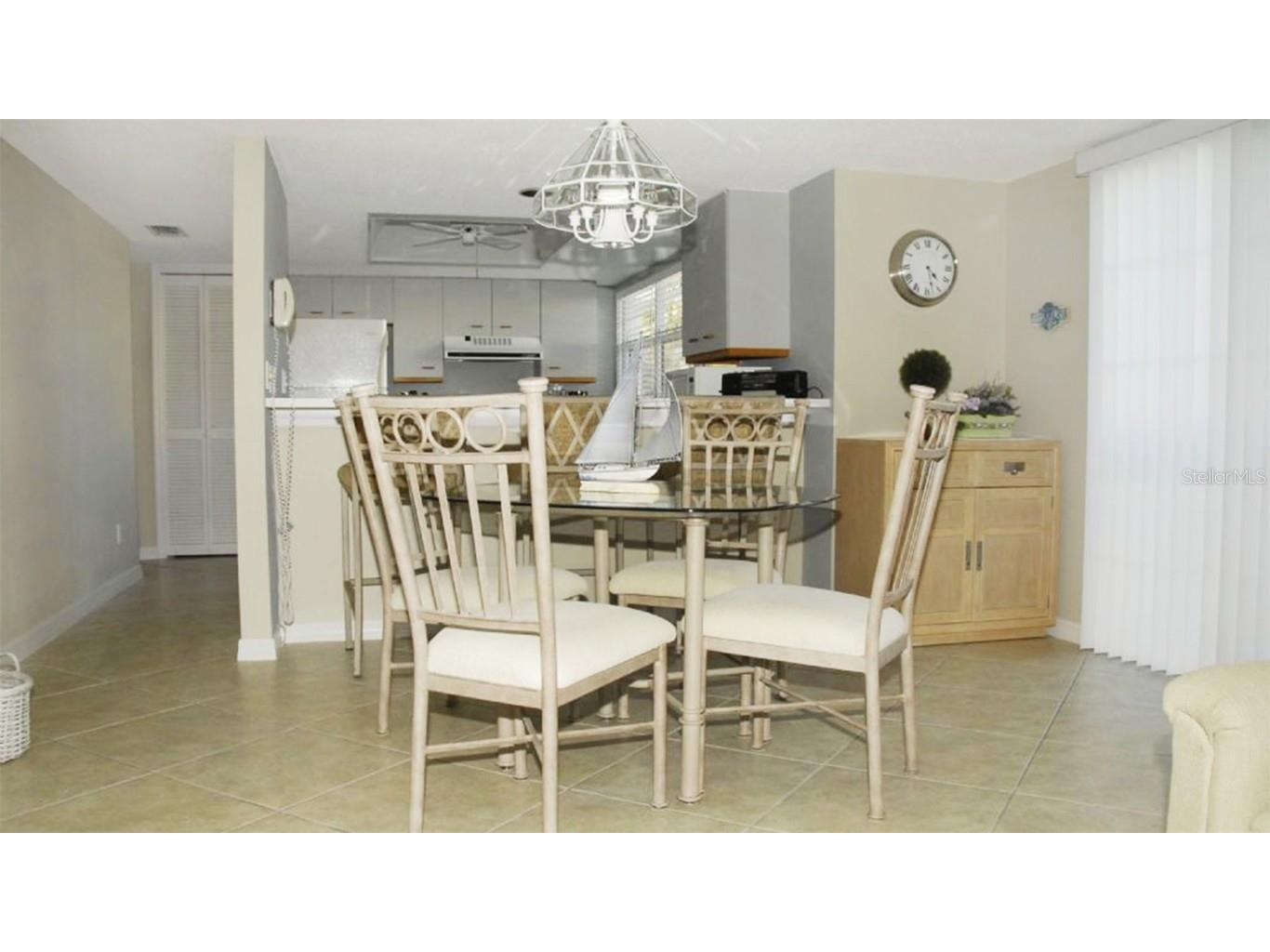 1200 Siesta Bayside Drive #1200-G Sarasota FL 34242 A4588718 image8