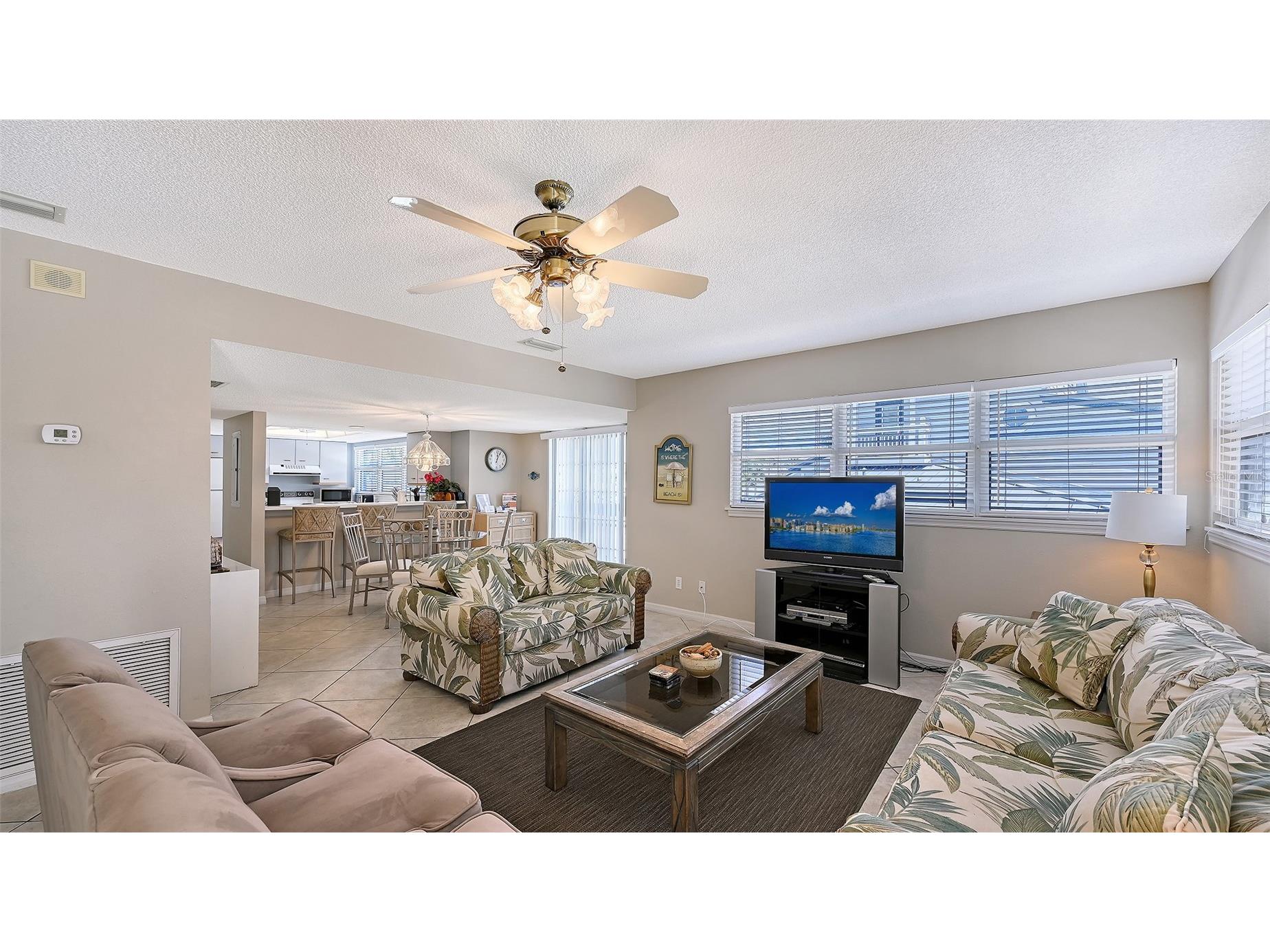 1200 Siesta Bayside Drive #1200G Sarasota FL 34242 A4685175 image11