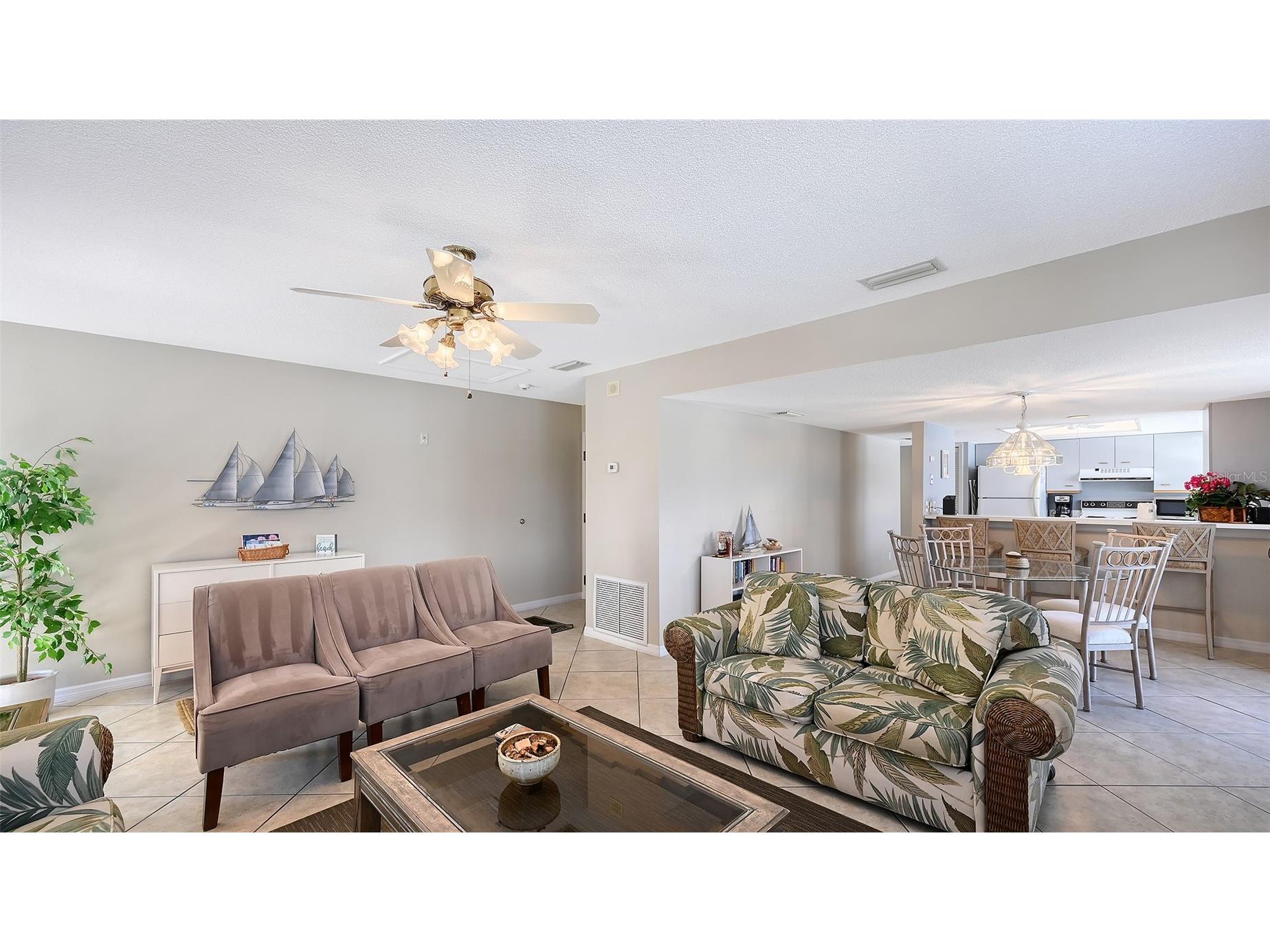 1200 Siesta Bayside Drive #1200G Sarasota FL 34242 A4685175 image12