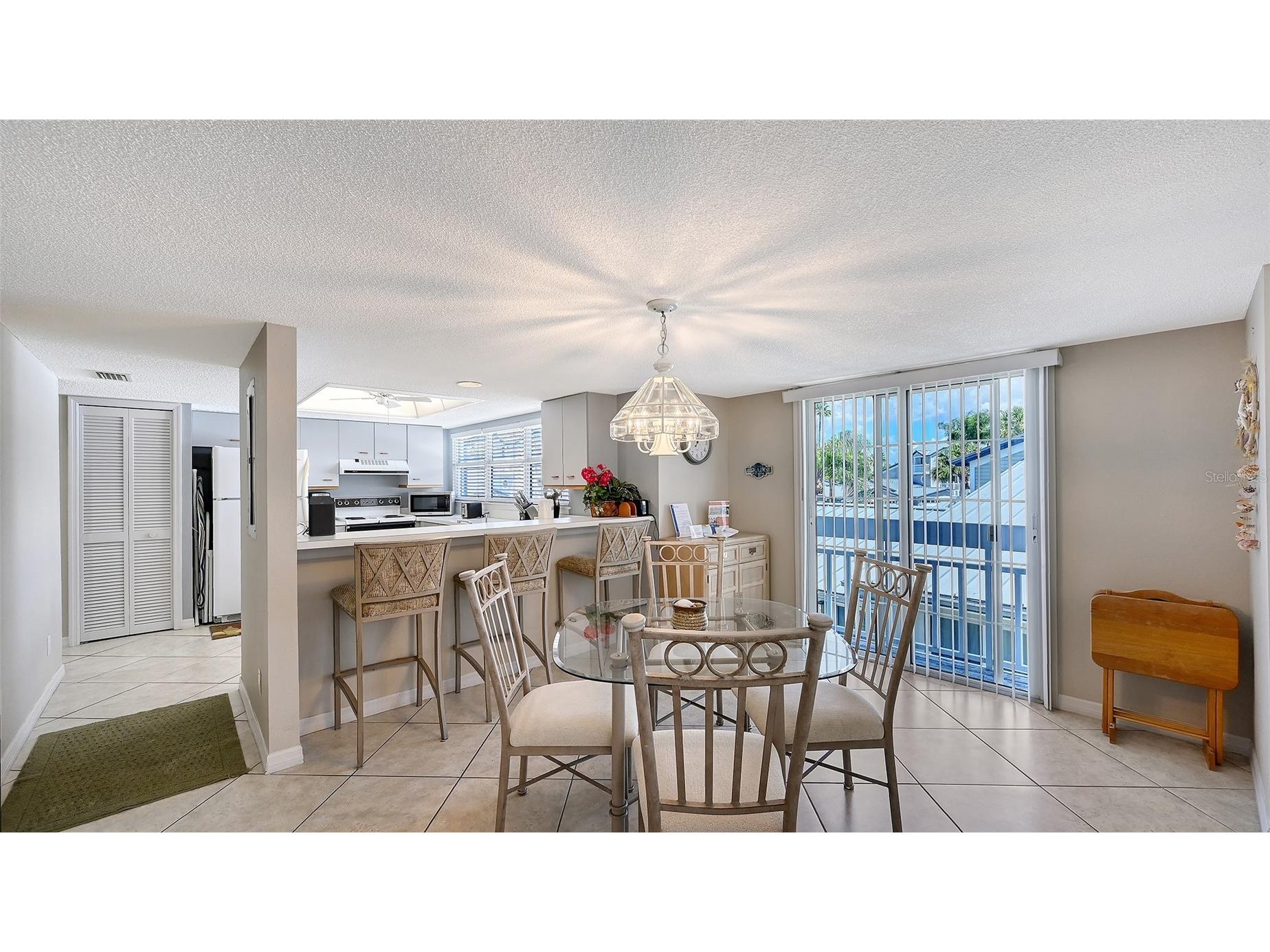 1200 Siesta Bayside Drive #1200G Sarasota FL 34242 A4685175 image14
