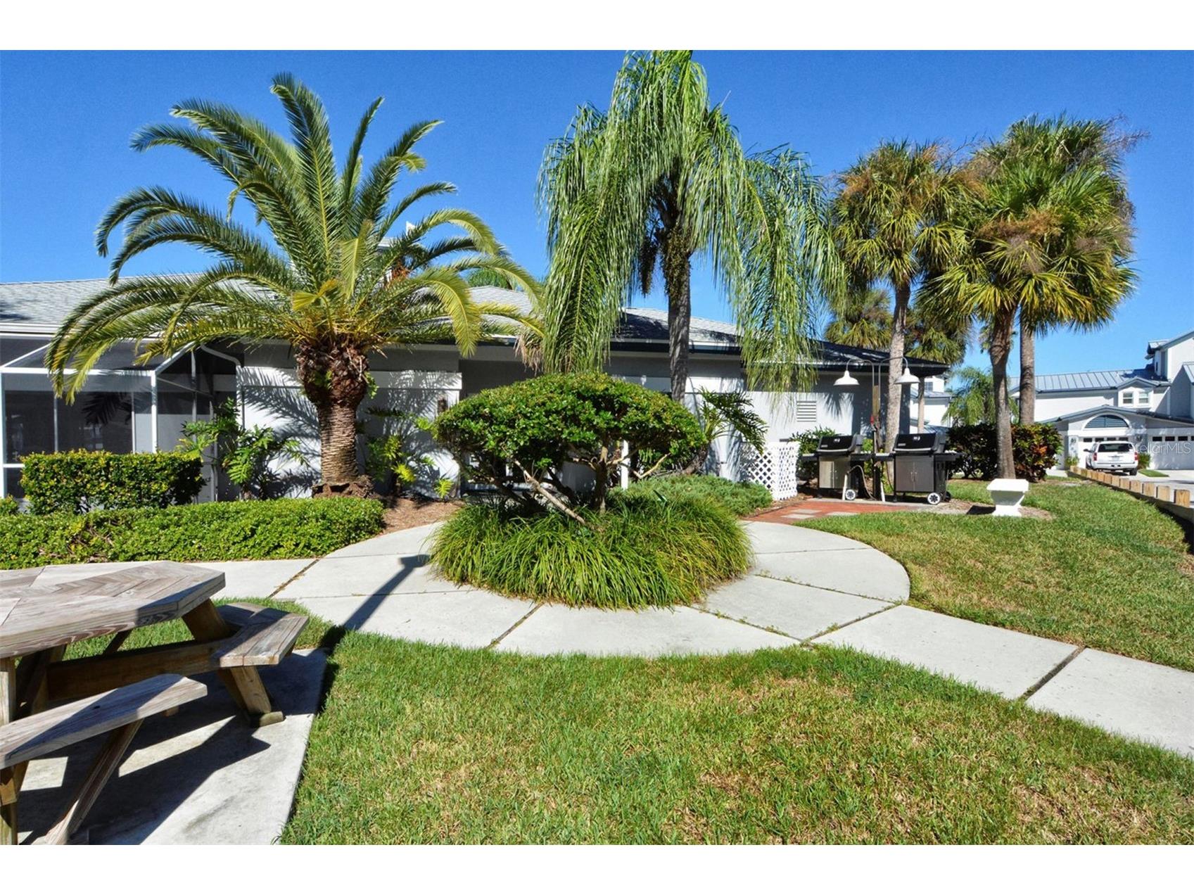 1200 Siesta Bayside Drive #1200G Sarasota FL 34242 A4685175 image43