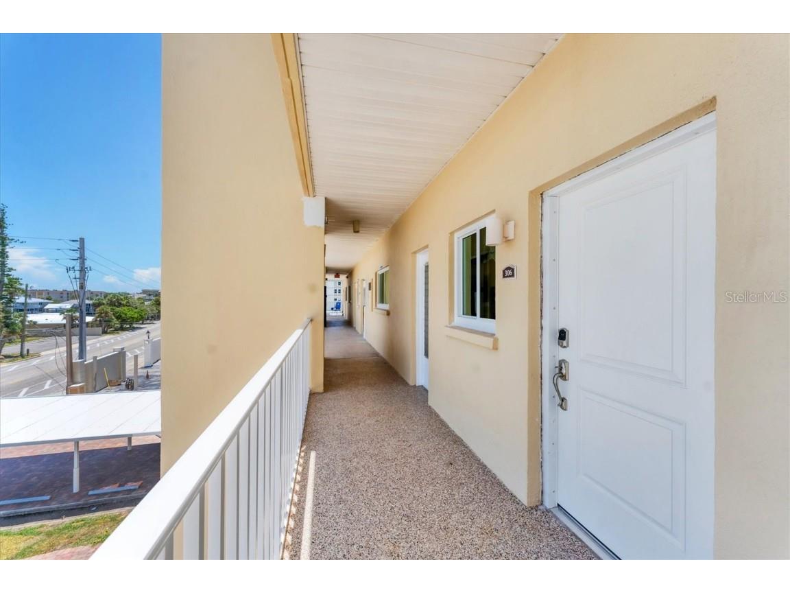 1200 Tarpon Center Drive #306 Venice FL 34285 - GULF OF MEXICO N6139892 image3