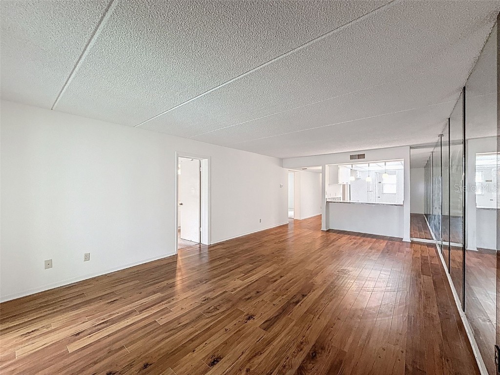 1200 Tarpon Woods Blvd #L4 Palm Harbor FL 34685 O6318863 image9